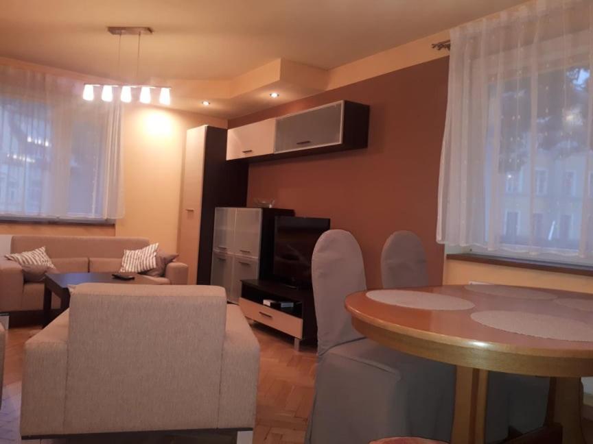 Apartament Przy Parku Kudowa-Zdrój Eksteriør bilde